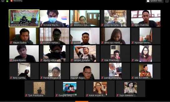 Live Meeting Bawaslu Bali  Terkait Peningkatan Peran Kehumasan Melalui Media Sosial, Dimasa Pandemik Covid-19 Dengan Bawaslu Kabupaten/Kota Se-Bali