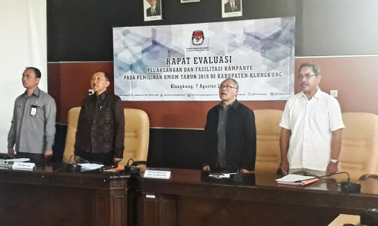 RAPAT EVALUASI PELAKSANAAN DAN FASILITASI KAMPANYE PADA PEMILIHAN UMUM TAHUN 2019 dI KABUPATEN KLUNGKUNG 