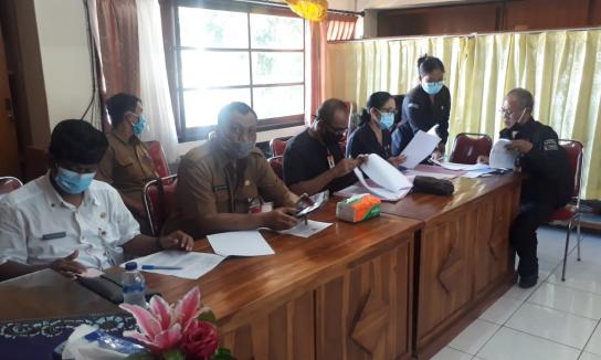 Rapat Bersama Pembahasan Draf MoU Antara Bawaslu Klungkung Dengan Pemerintah Kabupaten Klungkung 