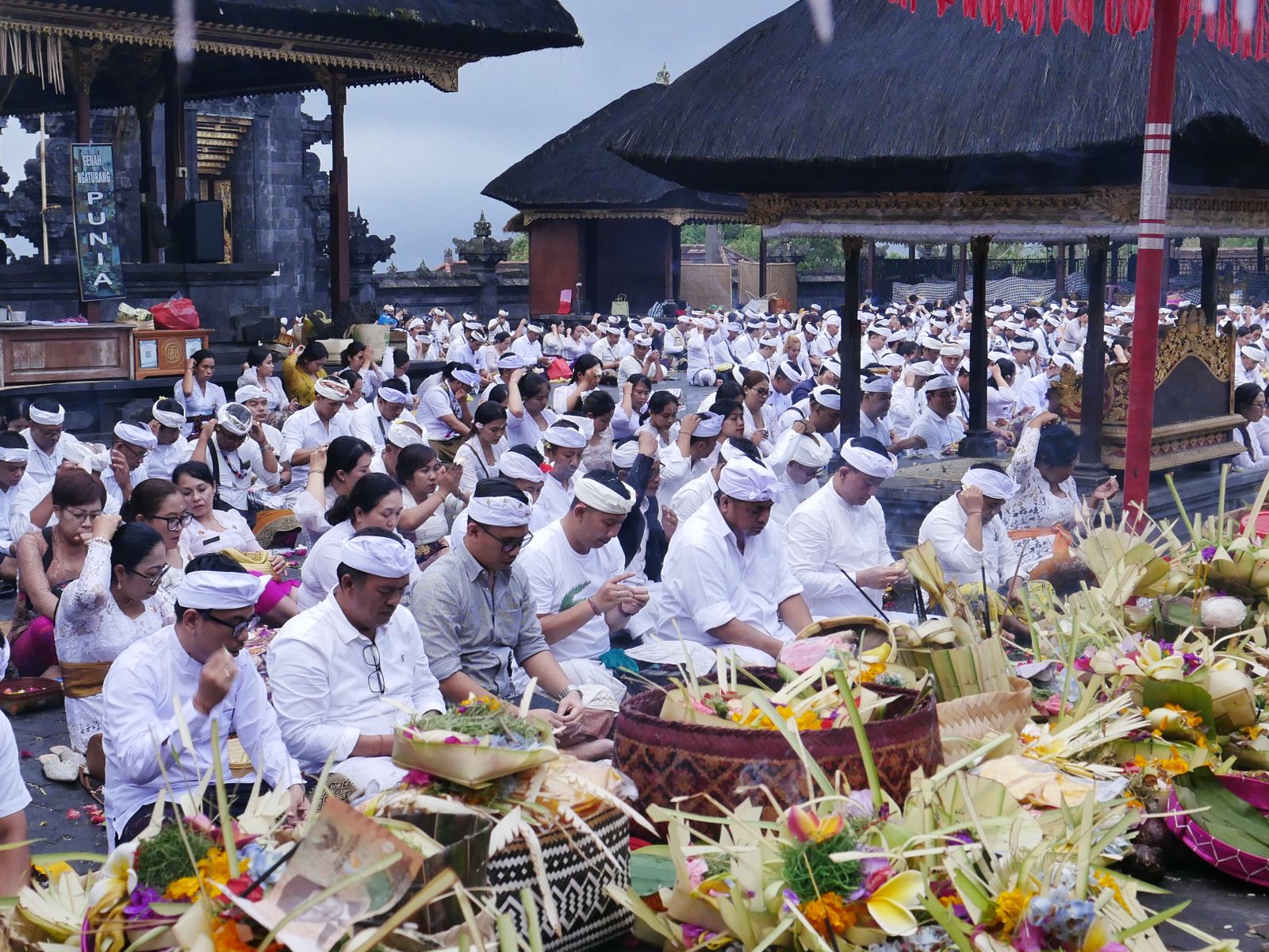 Bawaslu Klungkung Ikuti Konsolidasi di Besakih, Jajaran Diminta Saling Menjaga-Tingkatkan Solidaritas