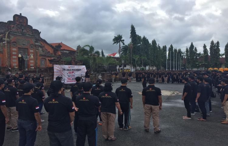 PELAKSANAAN APEL SIAGA PENGAWASAN DALAM RANGKA PEMILIHAN GUBERNUR DAN WAKIL GUBERNUR BALI SERTA BUPATI DAN WAKIL BUPATI KLUNGKUNG TAHUN 2018