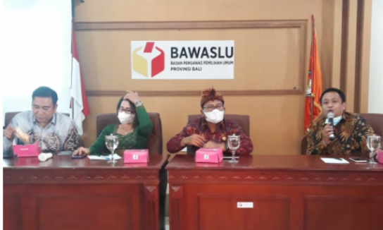 Evaluasi Dan Monitoring Keterbukaan Informasi Publik Bawaslu Provinsi Bali Hadirkan Tenaga Ahli Humas Dan Data Informasi Bawaslu RI