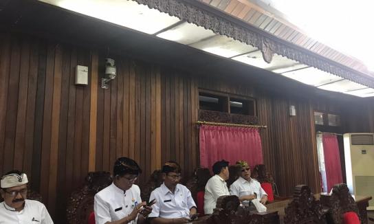 Rapat Paripurna Pembahasan 3 Ranperda Kabupaten Klungkung