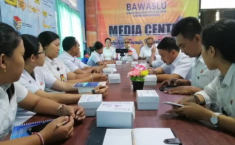 RAPAT MONITORING EVALUASI DAN SUPERVISI PENGAWASAN PEMILU