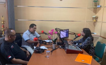 Anggota Bawaslu Klungkung Menjadi Narasumber Dalam Dialog Interaktif, Radio Semarapura 