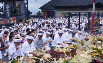 Bawaslu Klungkung Ikuti Konsolidasi di Besakih, Jajaran Diminta Saling Menjaga-Tingkatkan Solidaritas