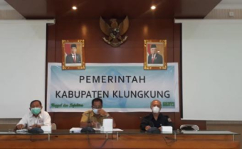 Ketua Bawaslu Klungkung Ikuti Rapat Panitia Pemilihan Perbekel Serentak Kabupaten Klungkung 2021