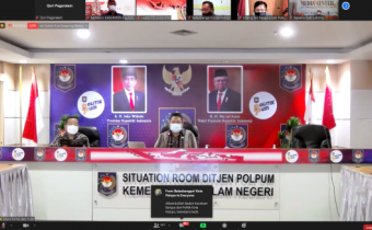 Ketua Bawaslu Klungkung, Ikuti Webinar Ditjen Politik & PUM Kemendagri